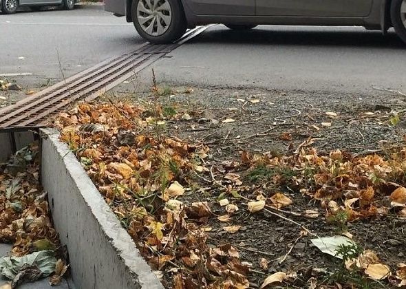 В Карпинске два перекрестка оборудуют водоотводными лотками