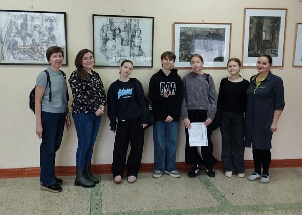 Юные художницы из Карпинска стали лауреатами на областном конкурсе