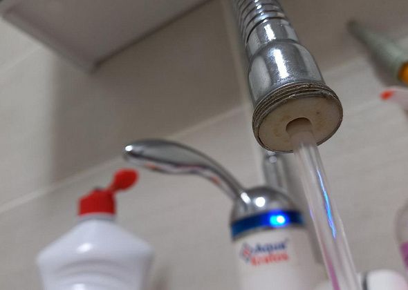 Качество водопроводной воды в Карпинске улучшилось – данные Роспотребнадзора