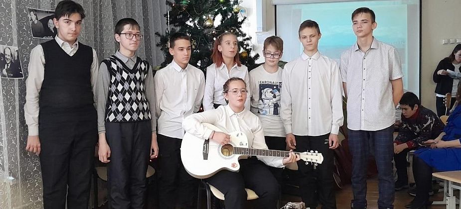 В Карпинске прошел открытый фестиваль бардовской песни «Туристские струны»