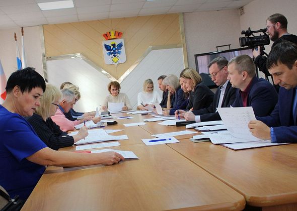 В Карпинске утвердили местную единовременную выплату для семей погибших в спецоперации
