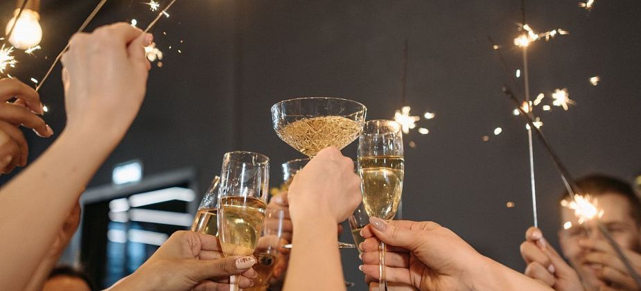 В чем будем встречать год кролика и как украсить стол? 