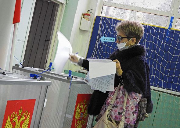 В Карпинске за первые восемь часов выборов проголосовали 20 процентов избирателей