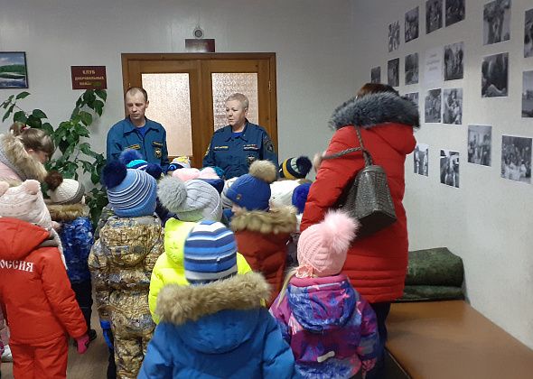 Дошкольники побывали в гостях у спасателей	