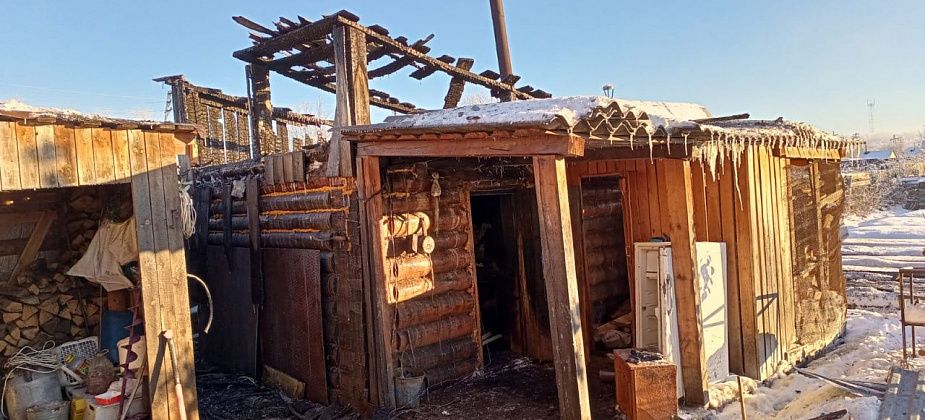 В выходные на улице Пролетарской горела баня