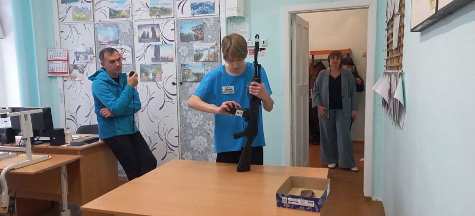 Школа №6 победила на муниципальном этапе областного конкурса «Соколы жизни»