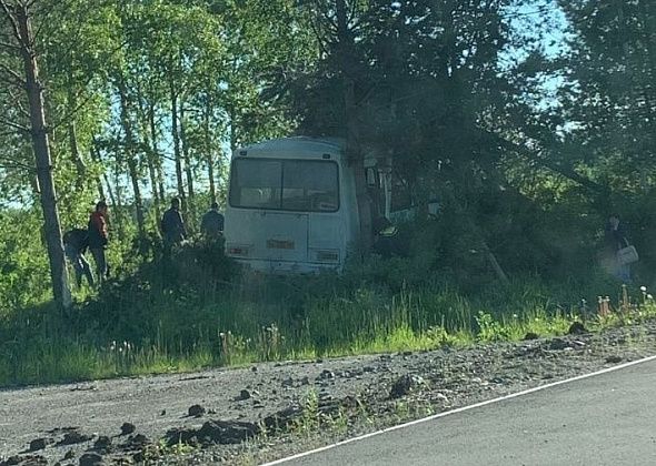 Автобус, который вез карпинцев на ВМЗ – попал в аварию. Прокуратура проводит проверку