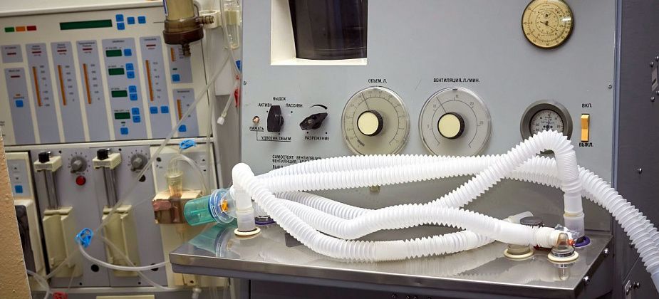 В Карпинской ЦГБ развернули дополнительные койки для пациентов с COVID-19