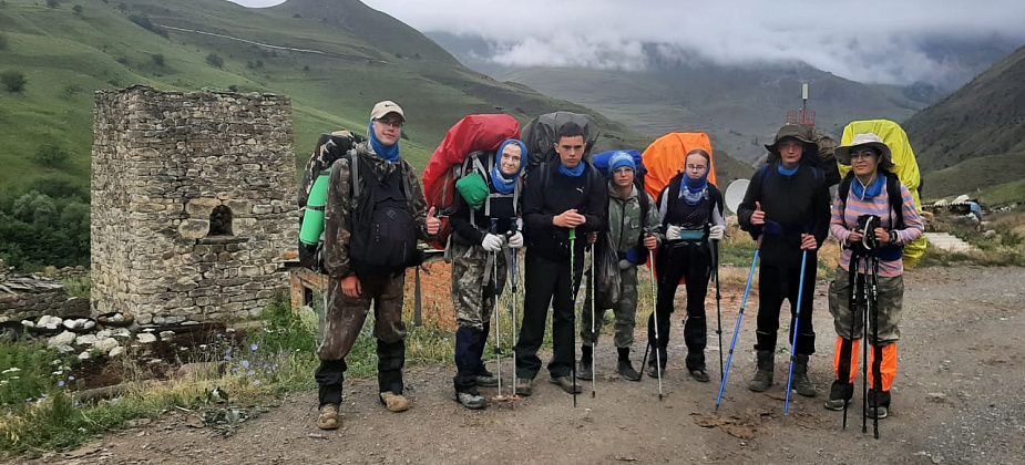 “Сегодня прошли Северный Архонский перевал”. Туристы из Карпинска рассказывают про поездку в Осетию