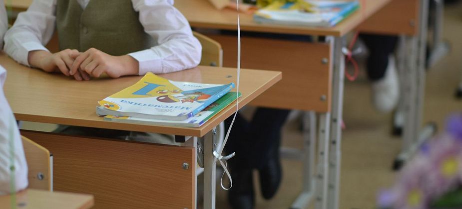 В библиотеке стартовала благотворительная акция “Собери ребенка в школу”