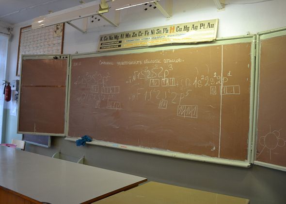 Школа поселка Шайтанка осталась без учителя. Директор просит помощи