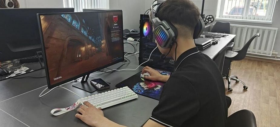 В Карпинске прошел киберспортивный турнир по «Counter-strike 2»