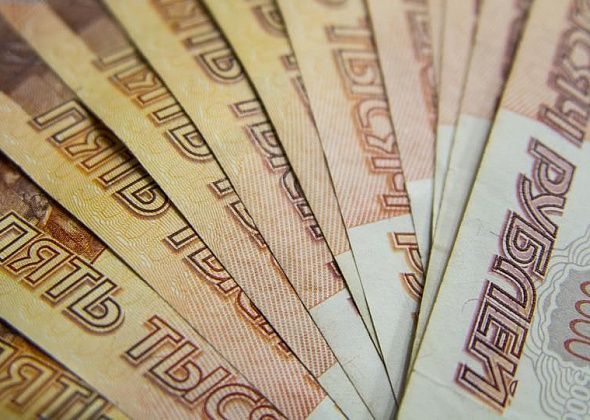 «Служба безопасности банка» похитила со счета карпинца более полумиллиона рублей