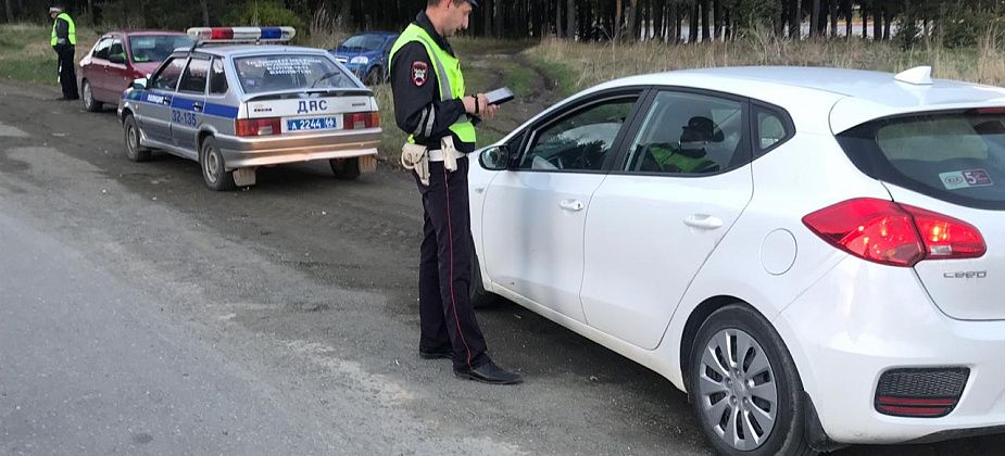 В выходные сотрудники ГИБДД задержали пятерых пьяных водителей