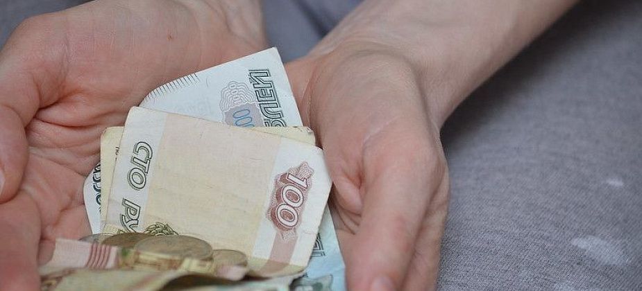 ФНС получила расширенный доступ к сведениям о банковских счетах россиян и их расходах