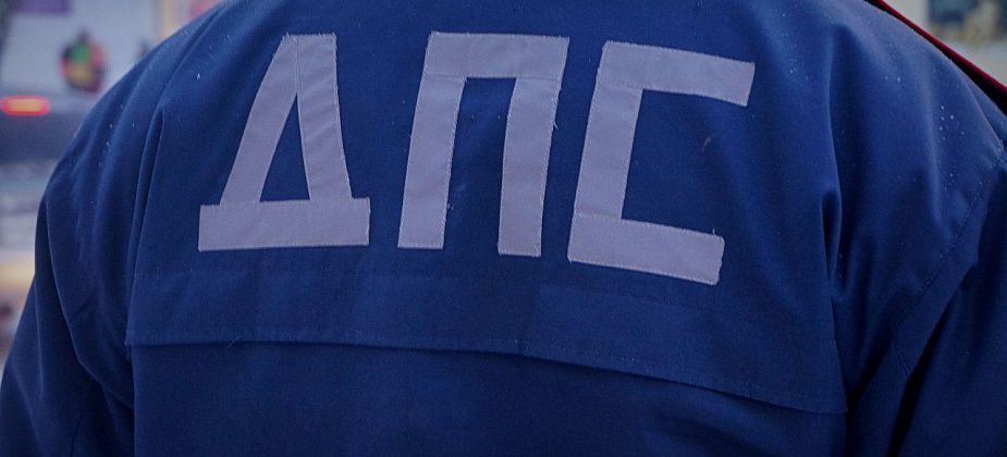 В Карпинске осудили молодого водителя, который напал на сотрудника ДПС