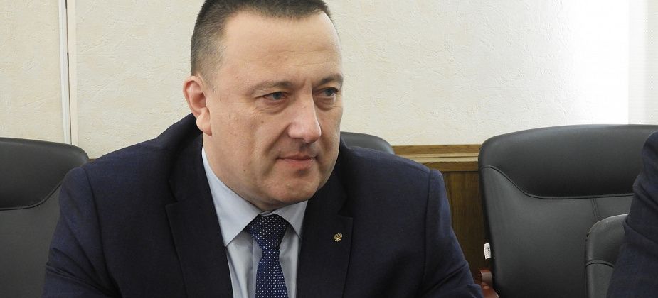 Андрей Клопов провел пресс-конференцию и ответил на вопросы местных СМИ