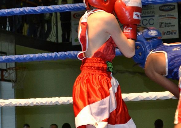 Боксеры из Карпинска выступили на межрегиональных соревнованиях