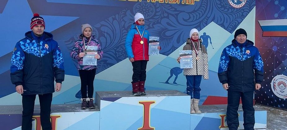 Карпинцы заняли семь призовых мест на серовских соревнованиях по лыжным гонкам